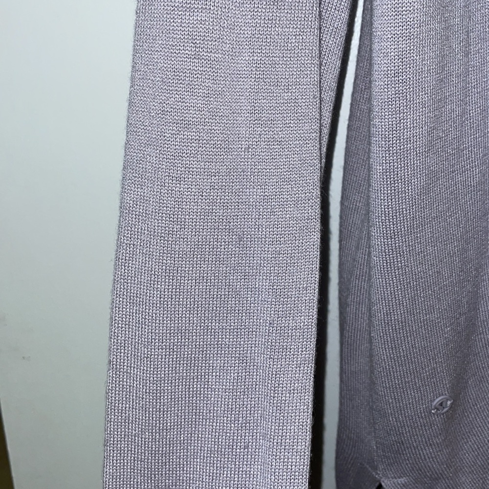 lululemon light purple sweater - Picture 4 of 4